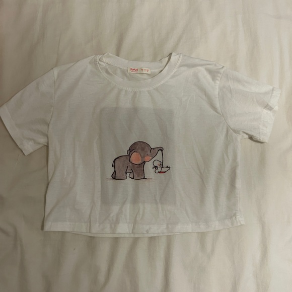 Cute elephant design graphic cropped tee - Picture 1 of 3
